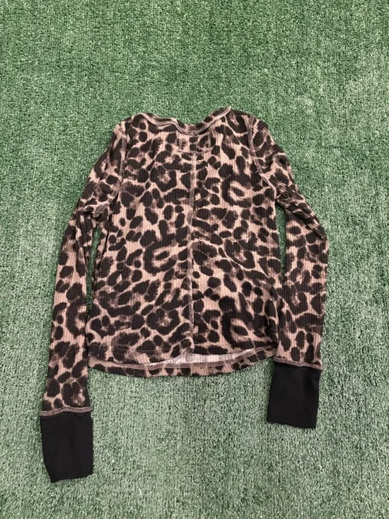 Leopard Print Long Sleeve Knit Top - Brown Black - Picture 2 of 2